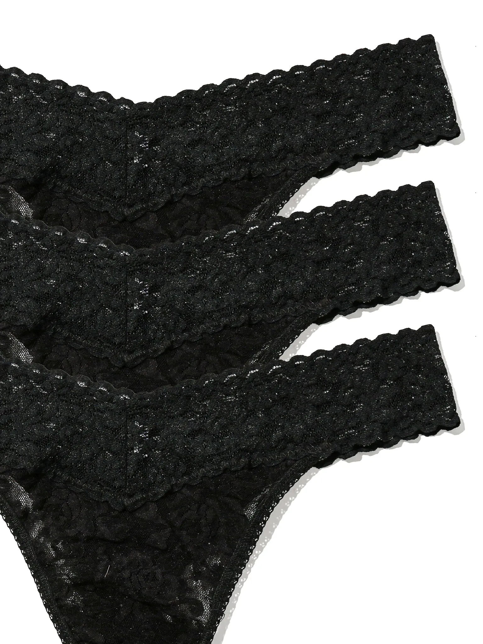3 Pack Signature Lace® Original Rise Thongs Black