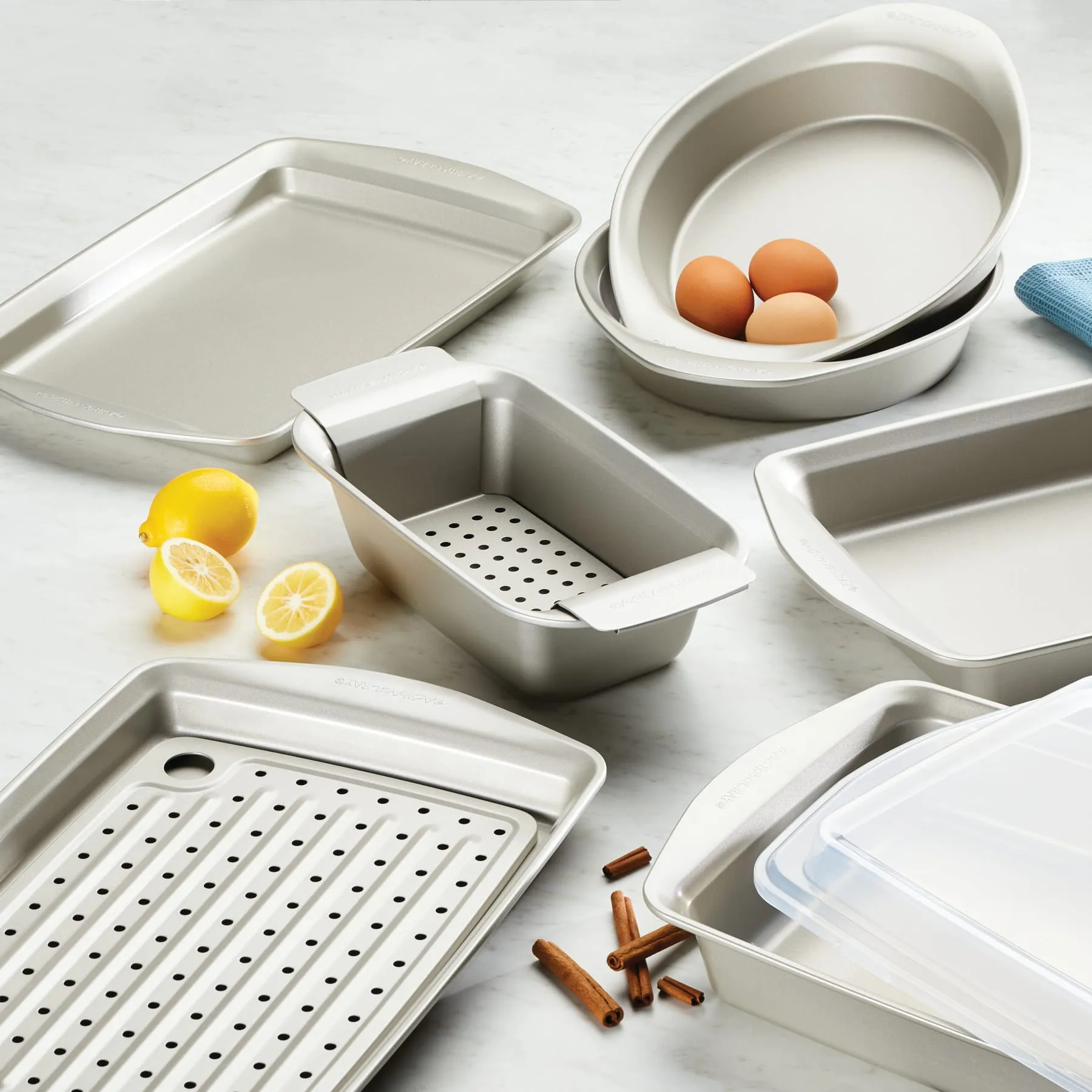 3-Piece Nonstick Covered Cake Pan & Muffin Pan Set