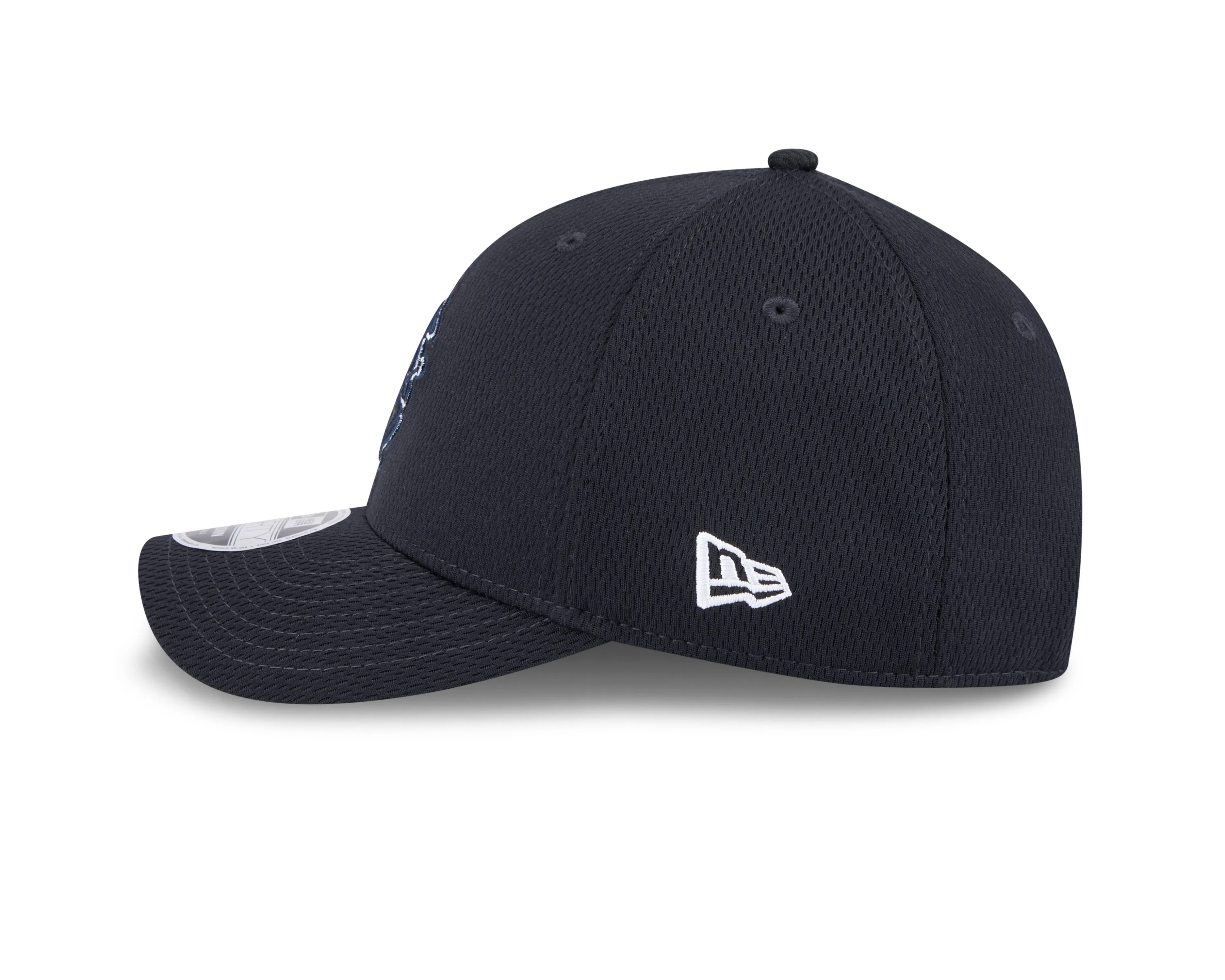 Chicago Cubs New Era Navy 2025 Clubhouse Walking Bear Alternate M-Crown 9FORTY Adjustable Hat