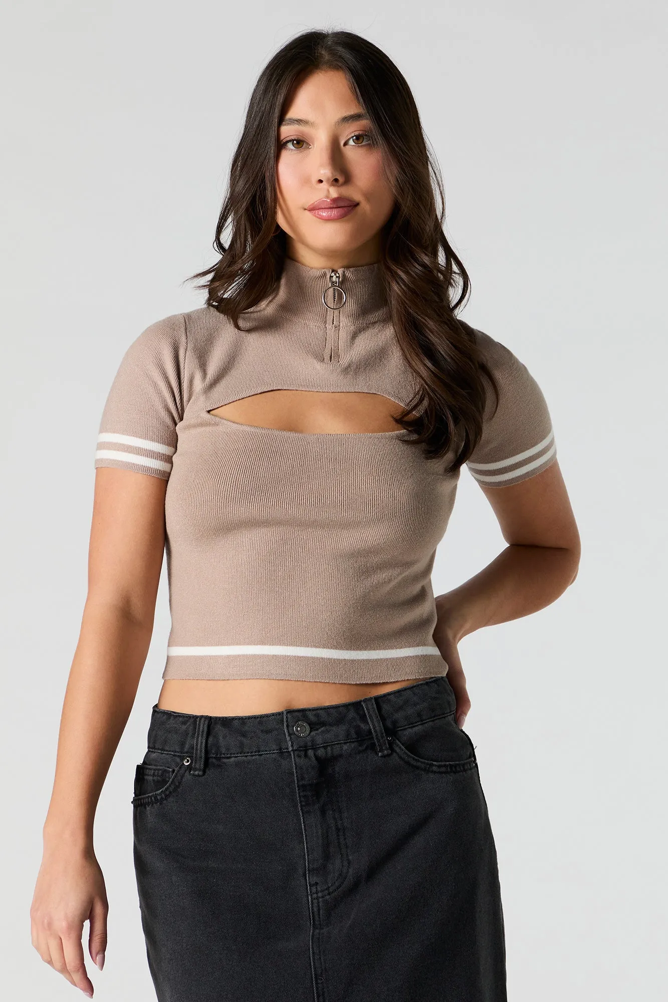 Contrast Striped Mock Neck Short Sleeve Sweater
