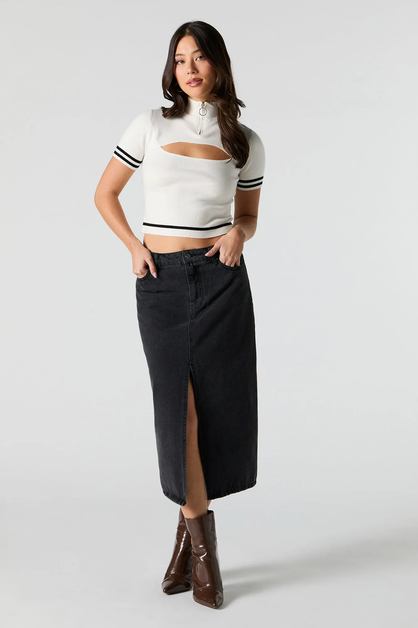 Contrast Striped Mock Neck Short Sleeve Sweater