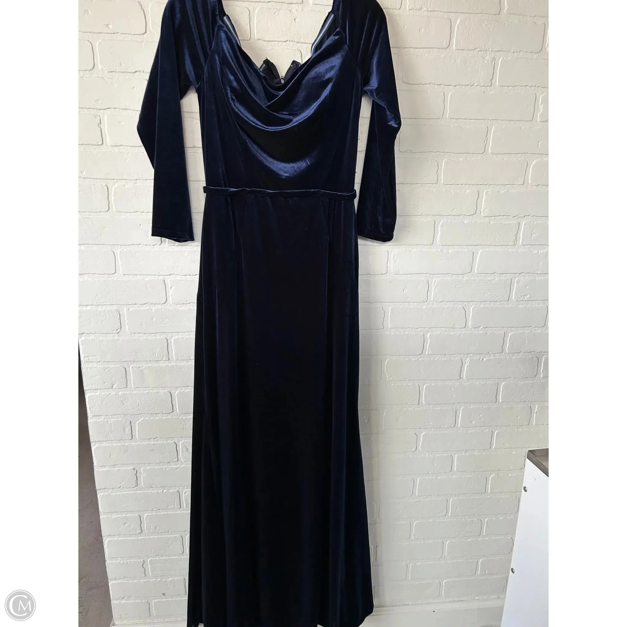 Dress Party Long By MORILLE In Navy, Size: M