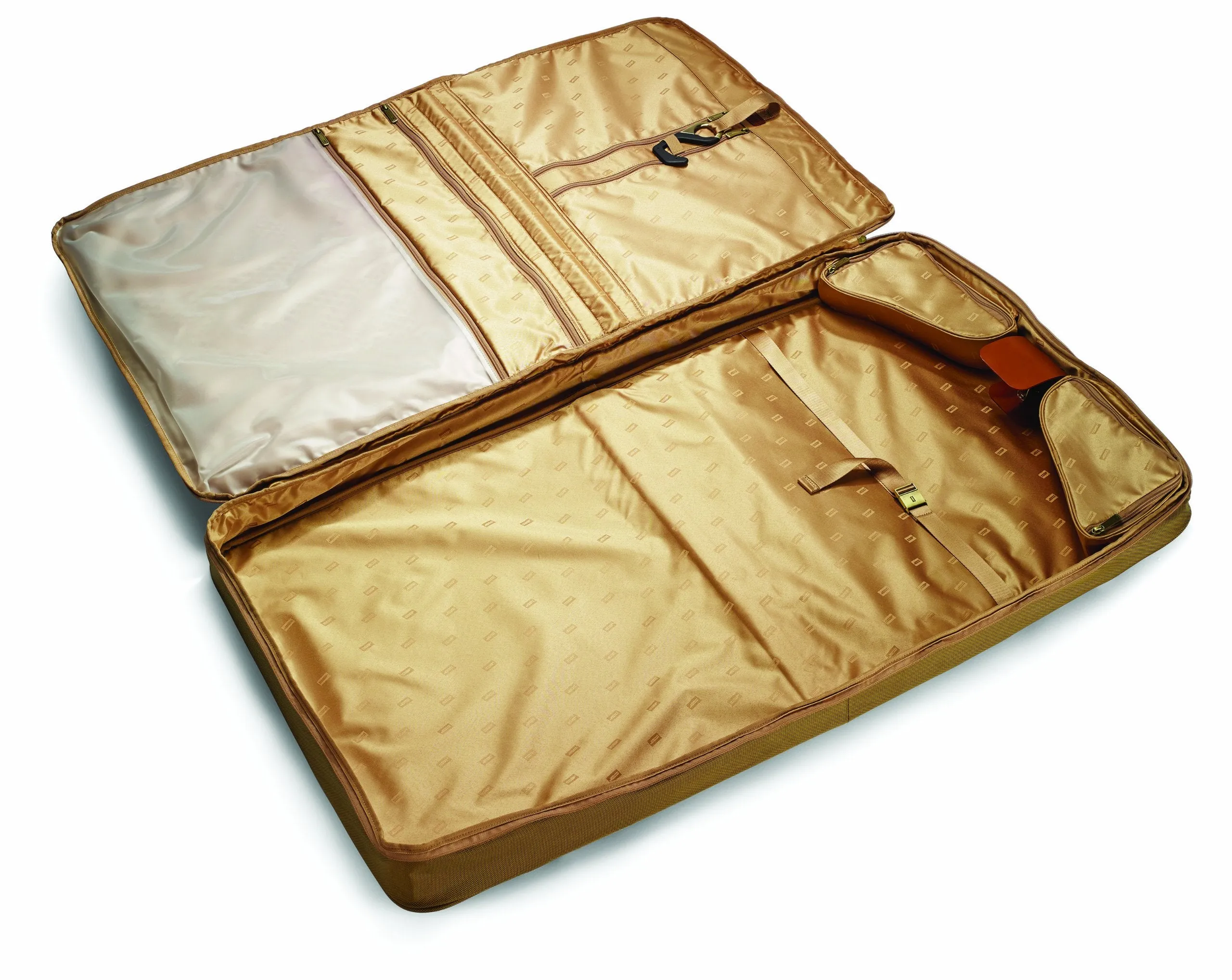 Hartmann Intensity Belting Garment Bag