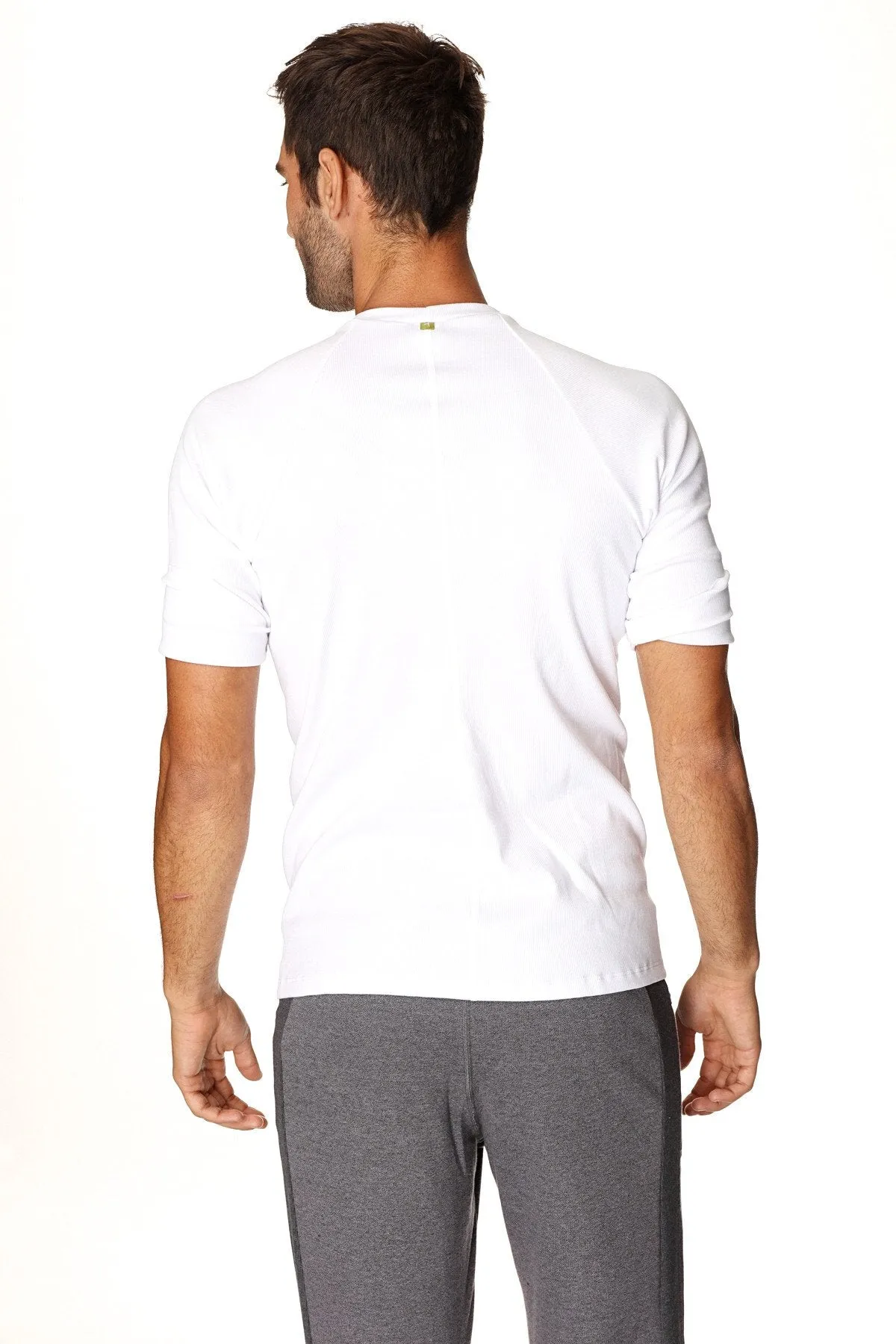 Hybrid CREW Neck Raglan Tee (White)
