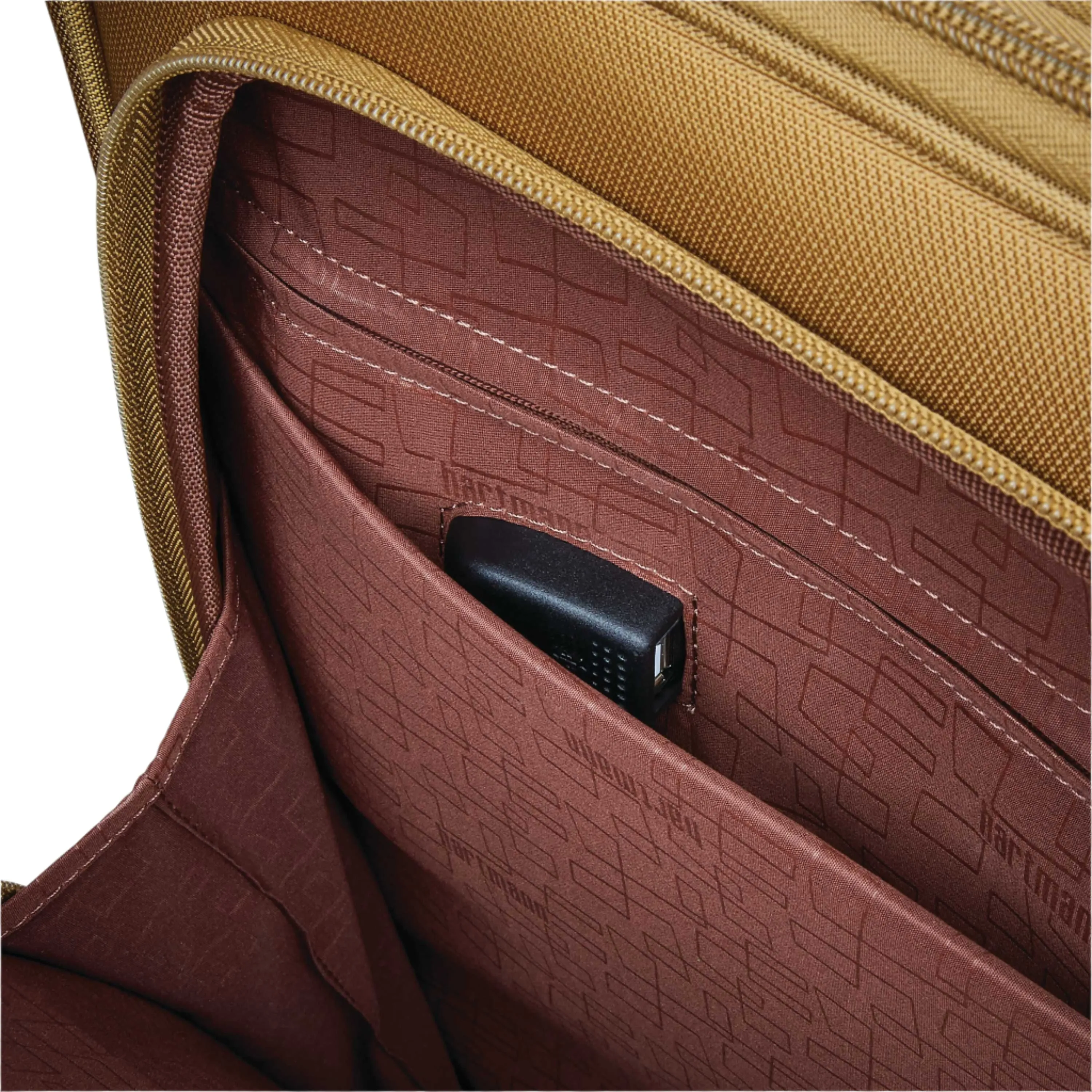 Metropolitan 2 Global Expandable Spinner Carry-On