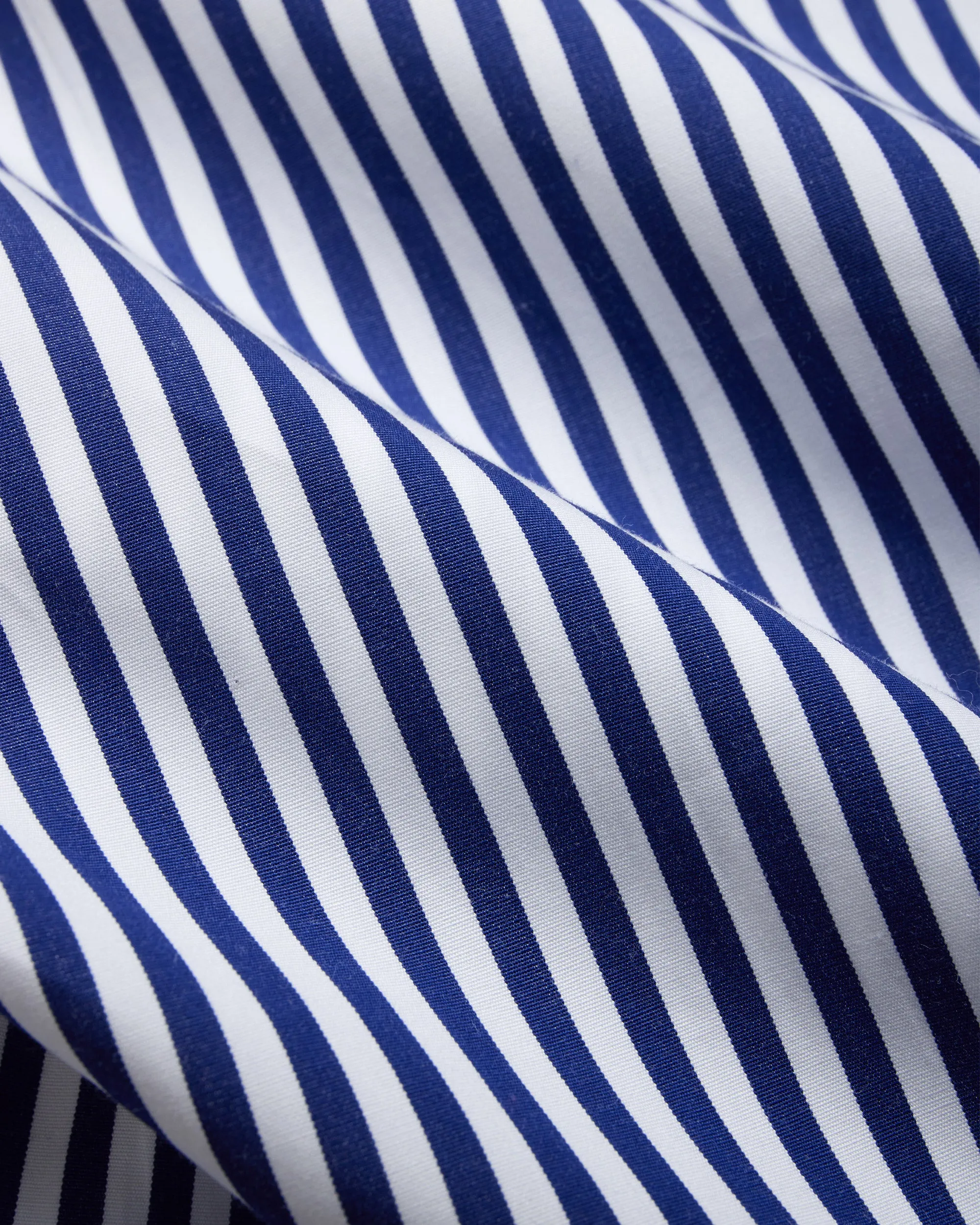NAVY BOLD STRIPE SHIRT