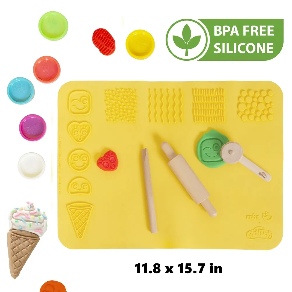 Play-Doh School Desk & Chair - Wooden Creative Station Playset