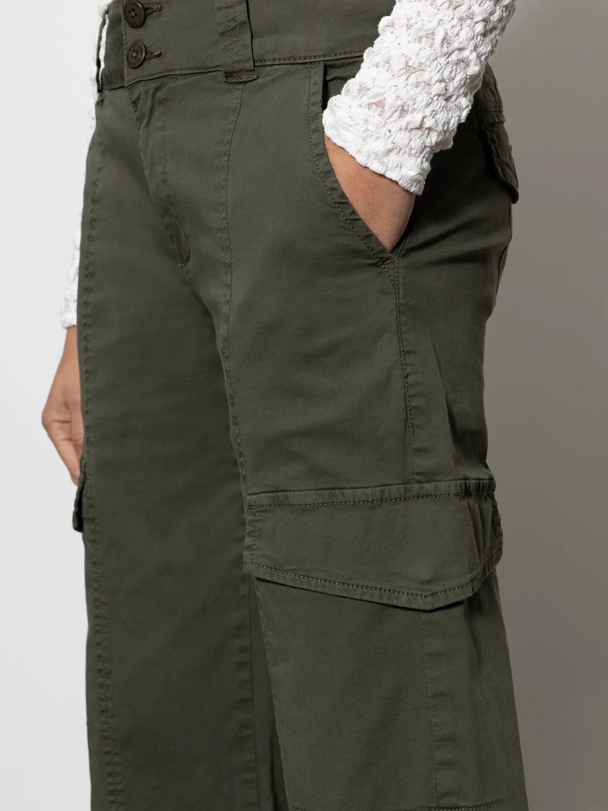 Rebel Standard Rise Straight Leg Pant Kalamata