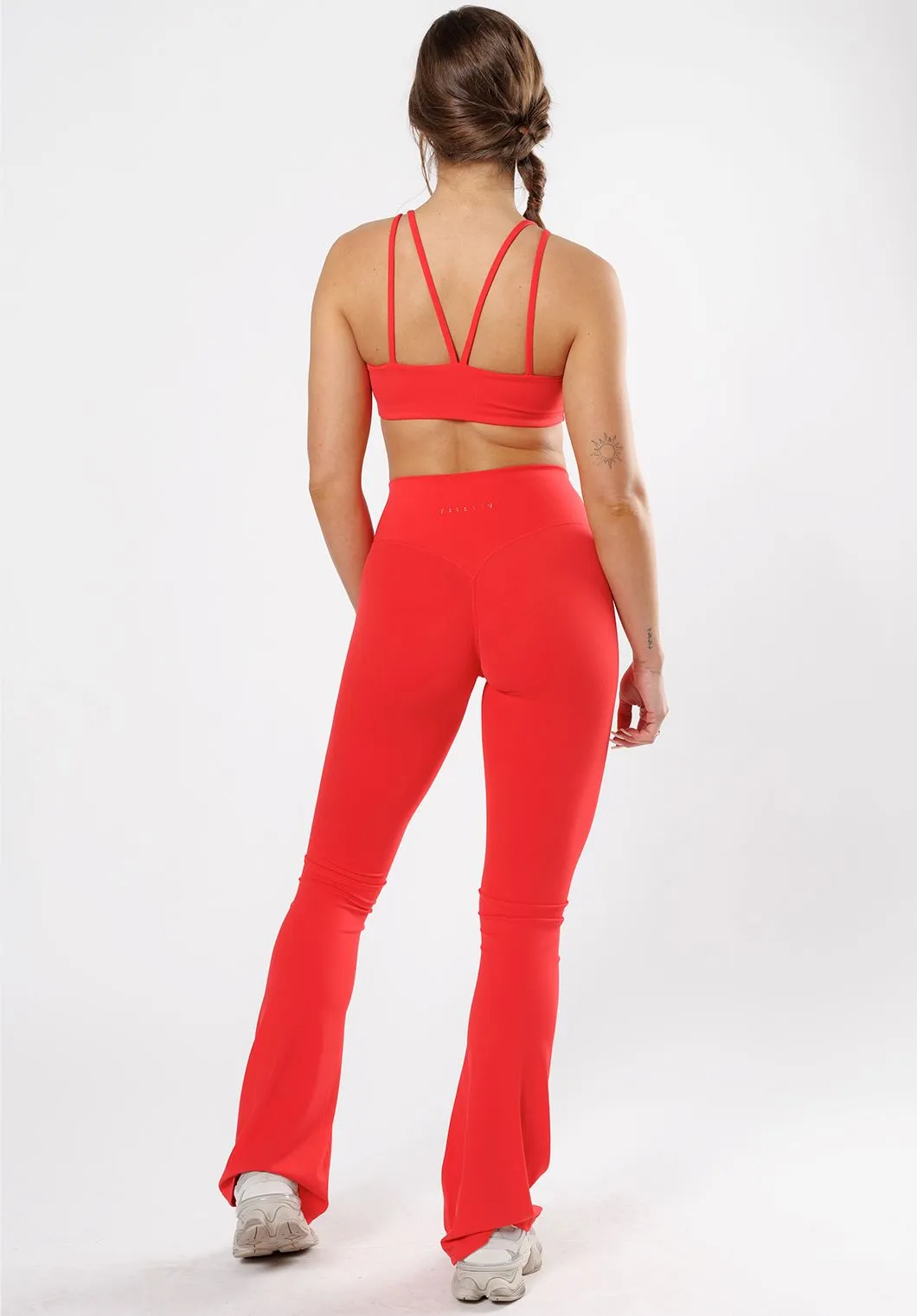 RecStretch Original Sculptseam® Plus Essential Flare Legging 34" Fire Sign