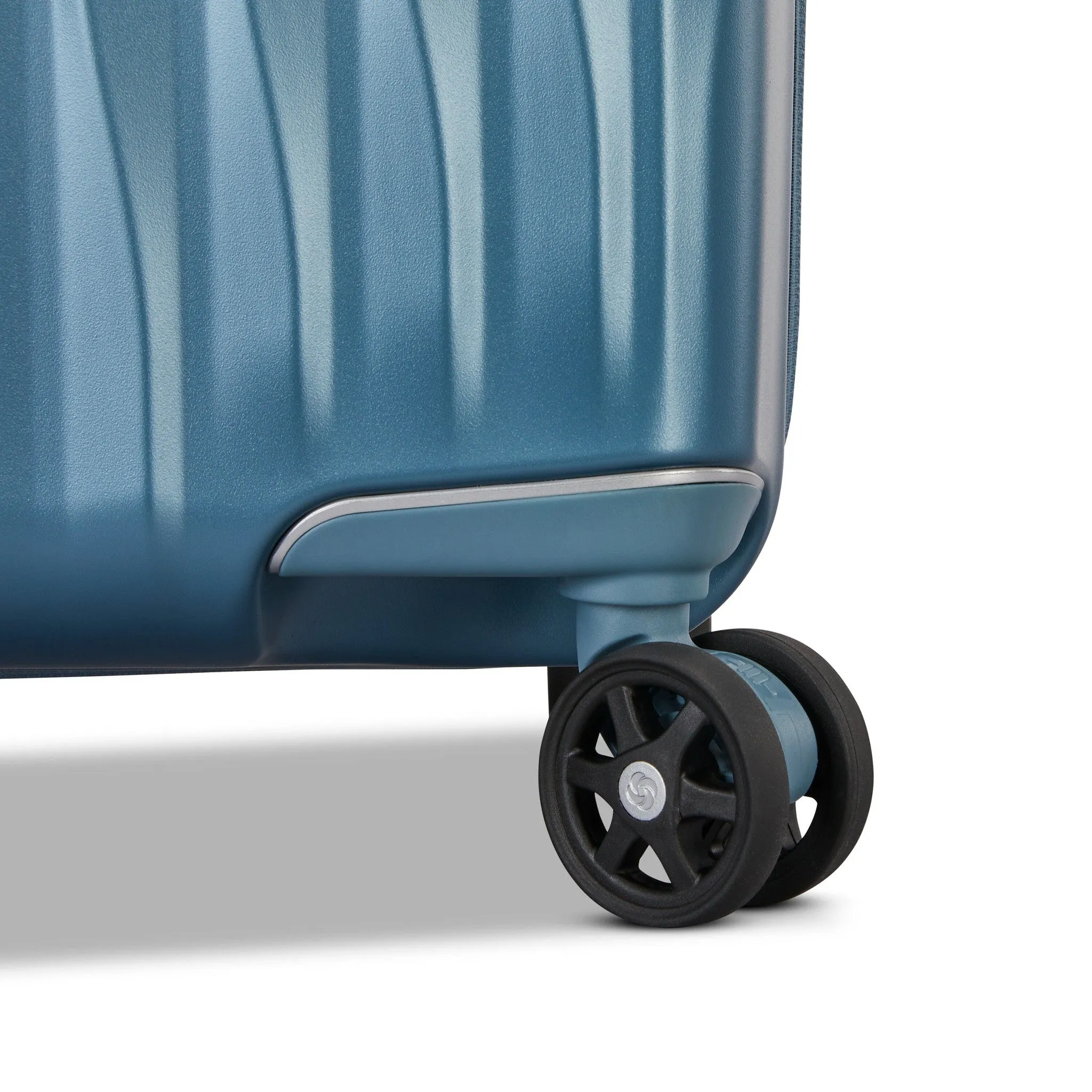 Samsonite UpLift Hardside Large Spinner