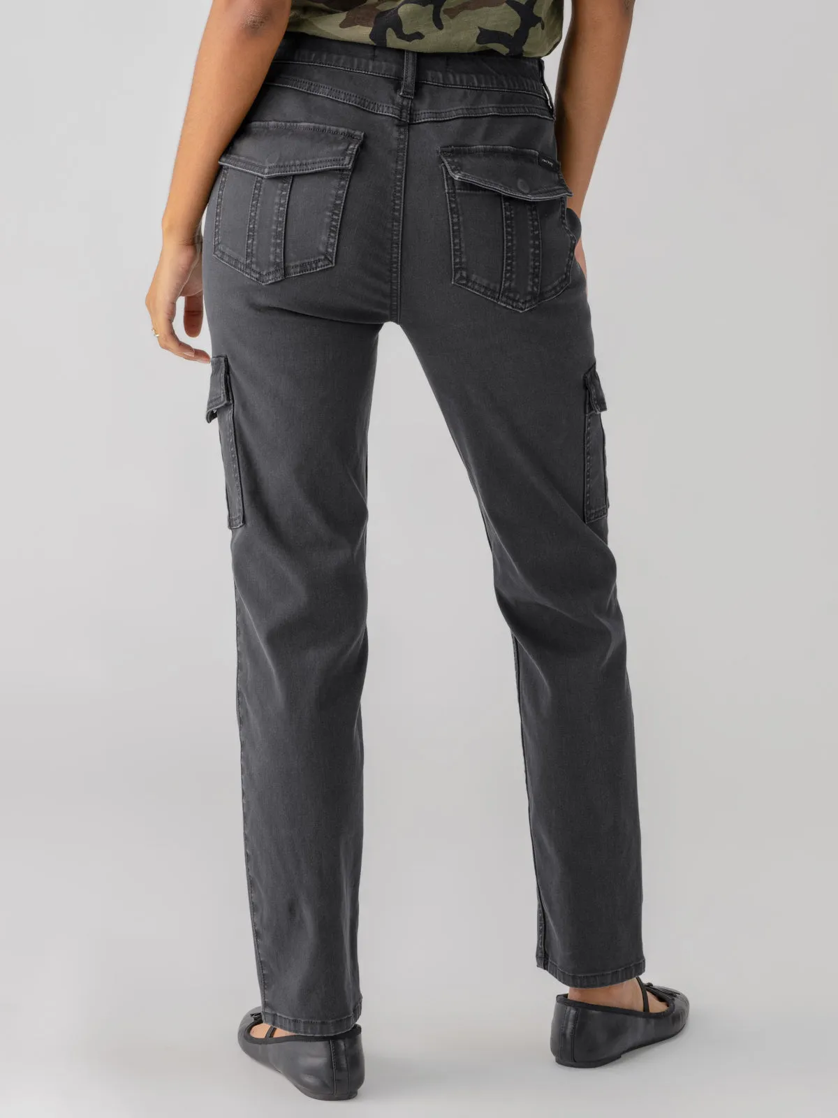 Sculpted Hayden Cargo Standard Rise Pant Black