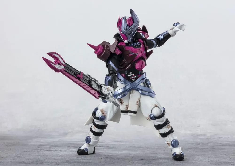 S.H. Figuarts Kamen Rider Gotchard Kamen Rider Valvarad Exclusive Action Figure
