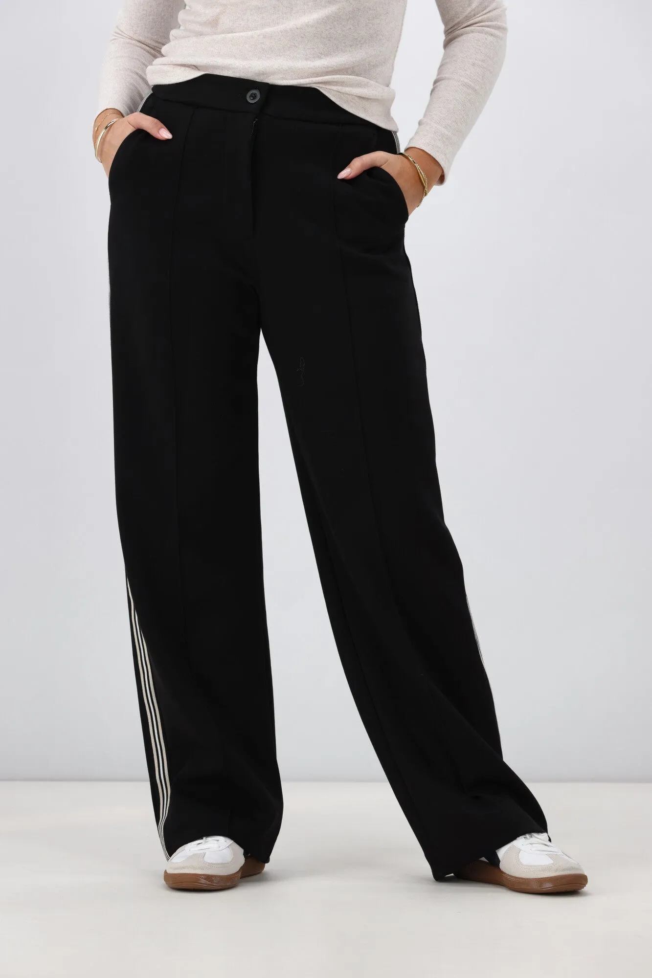 Shine On Label Kaz Ponti Pintuck Pant Black