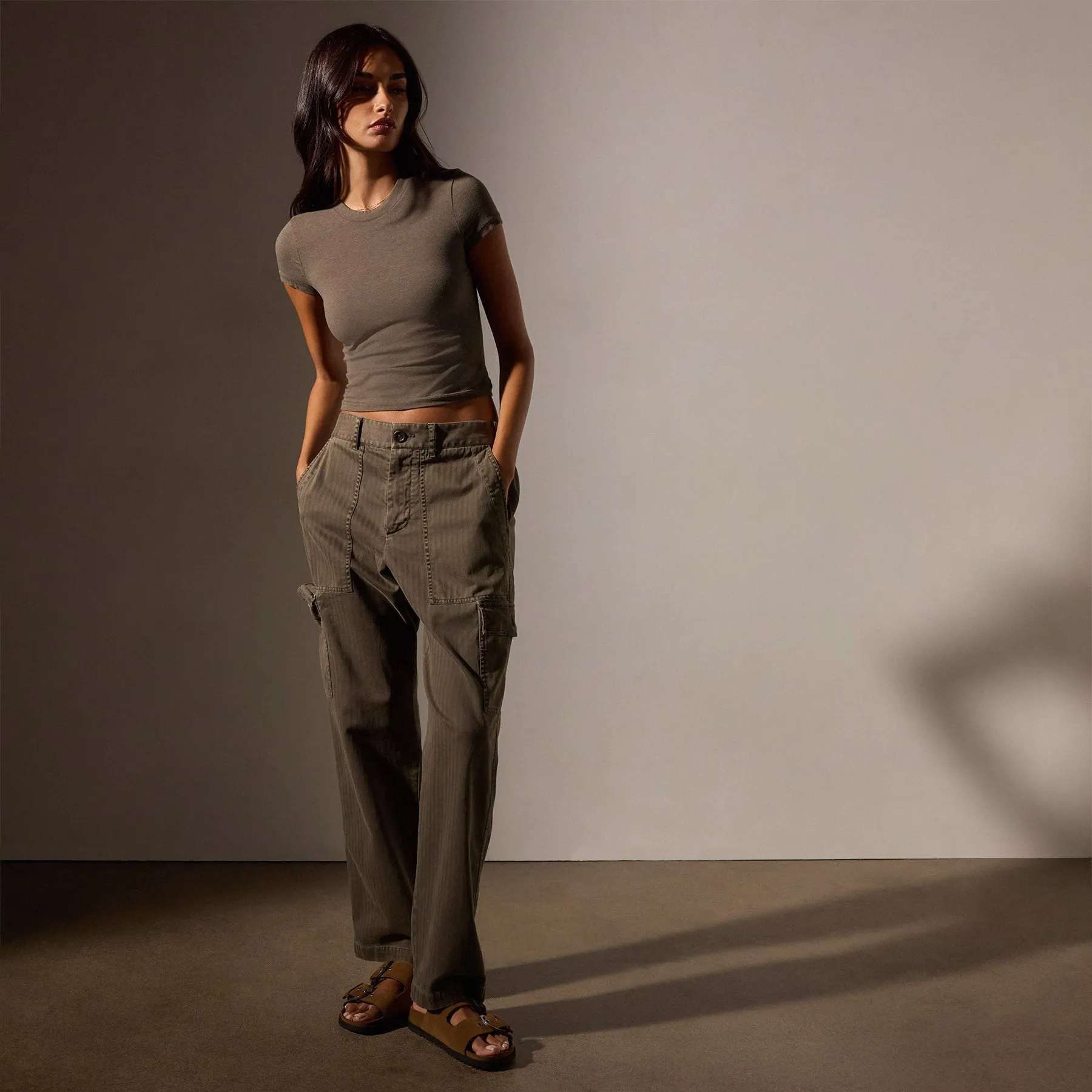 Short Sleeve Cropped Tee - Army Green