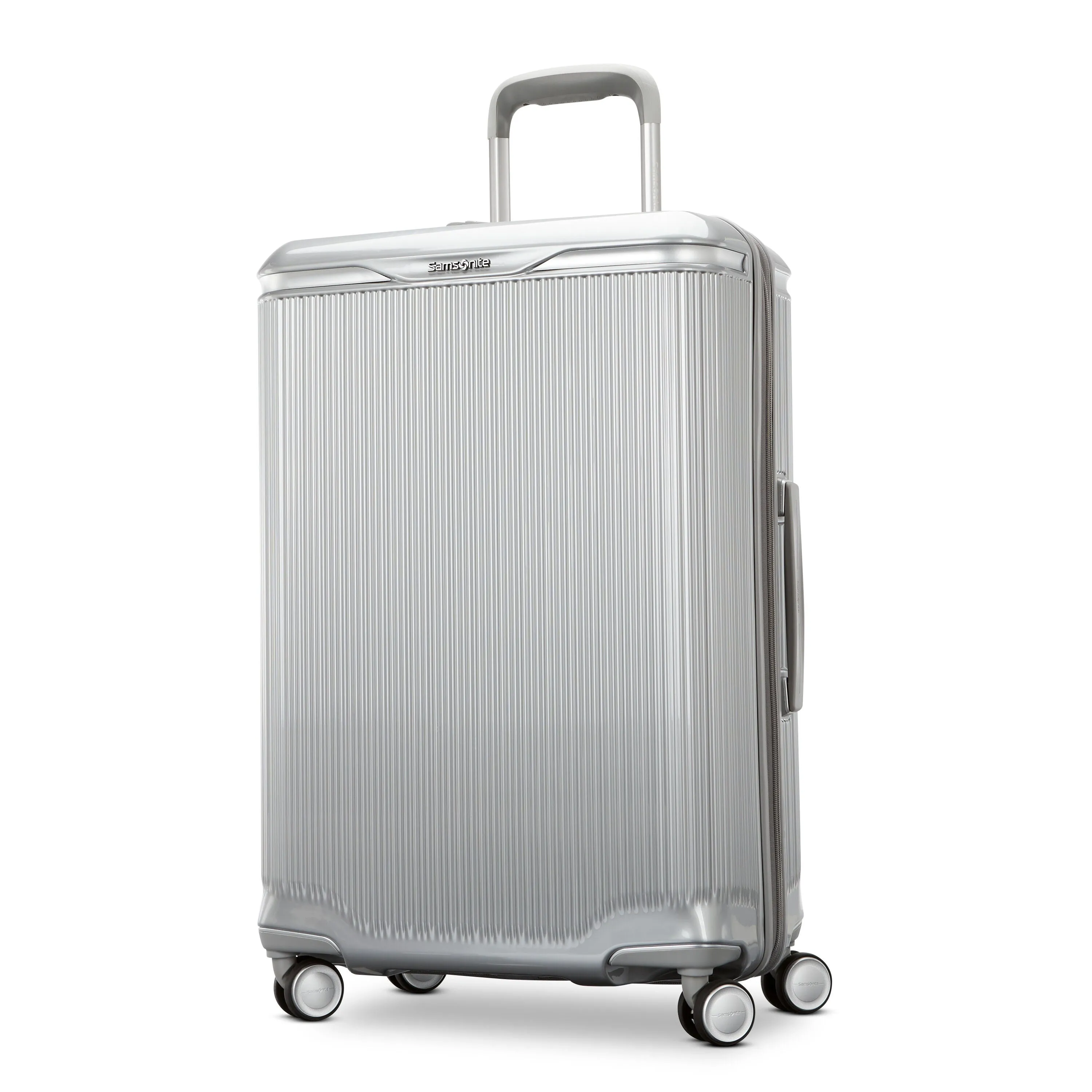 Silhouette 18 Hardside Medium Spinner