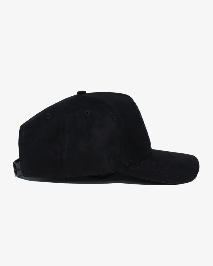 SSS REALISM DOVE LOGO SUEDE CAP