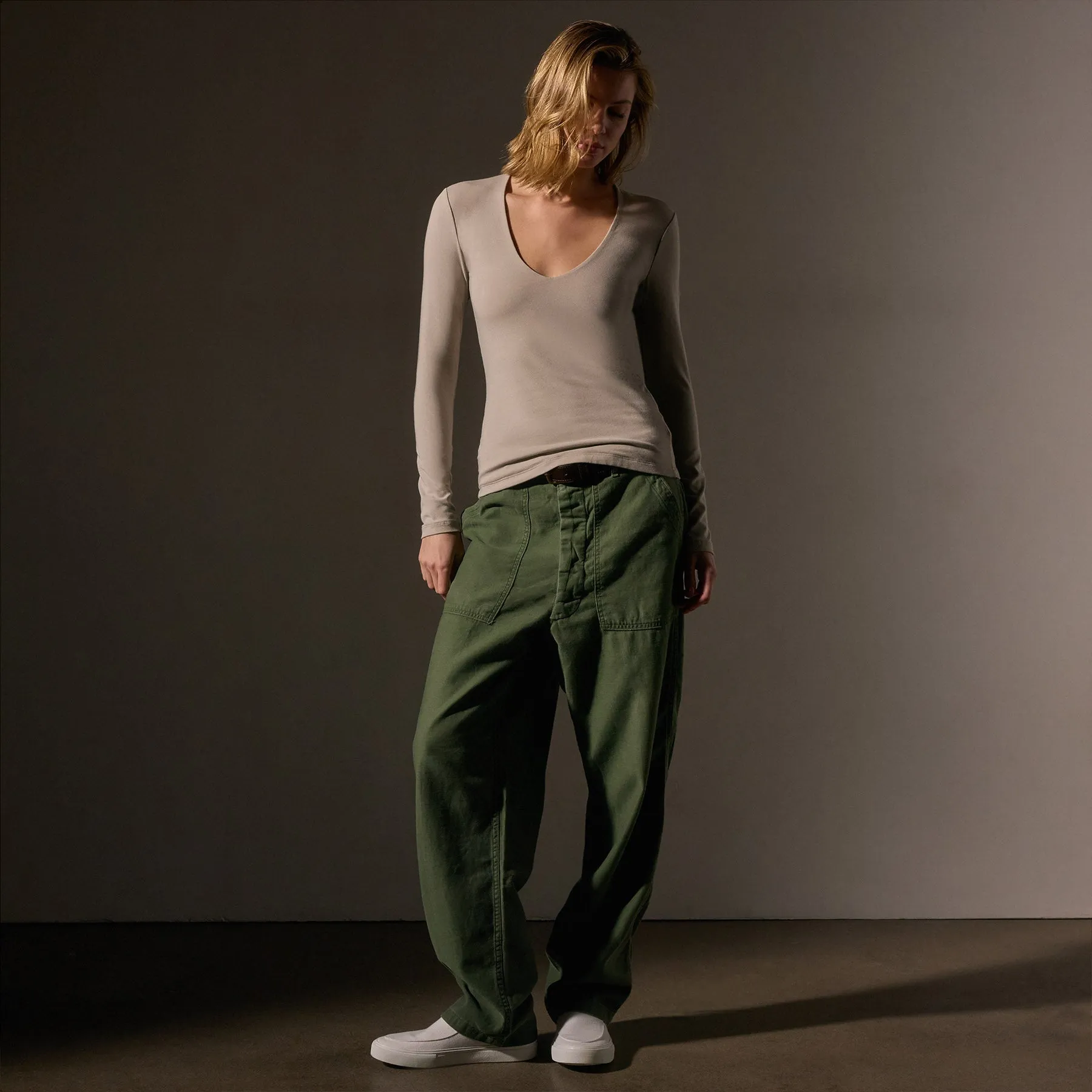 Stretch Lotus Deep V Tee - Tan