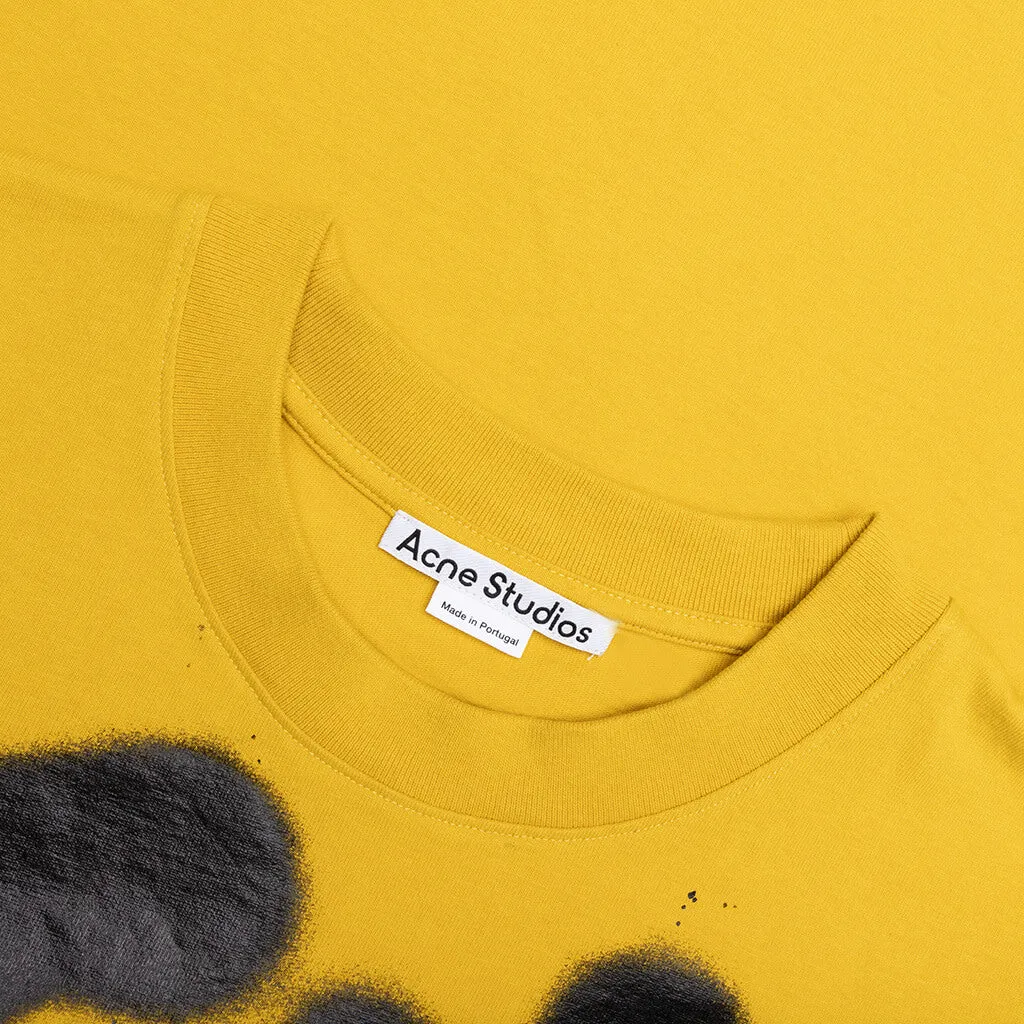 T-shirt logo - Mustard Yellow