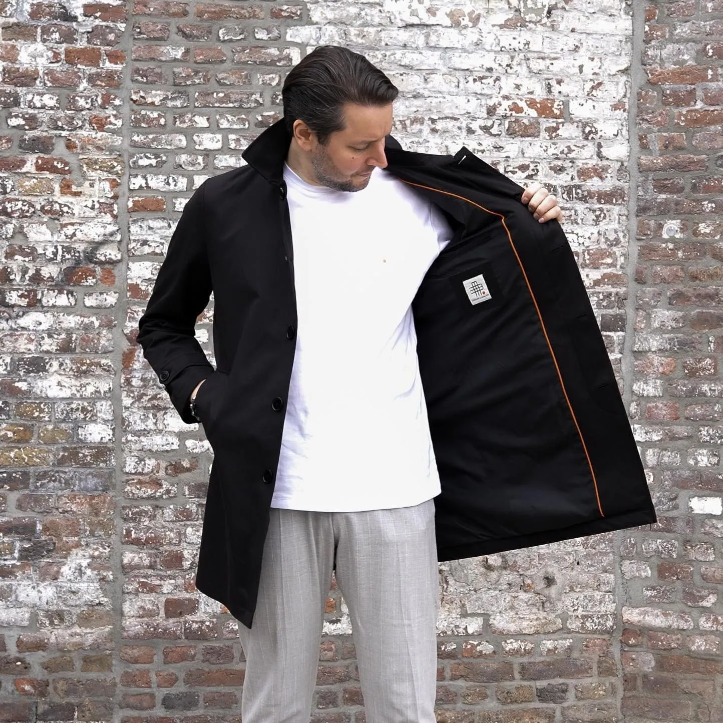 The BOND TRENCH COAT