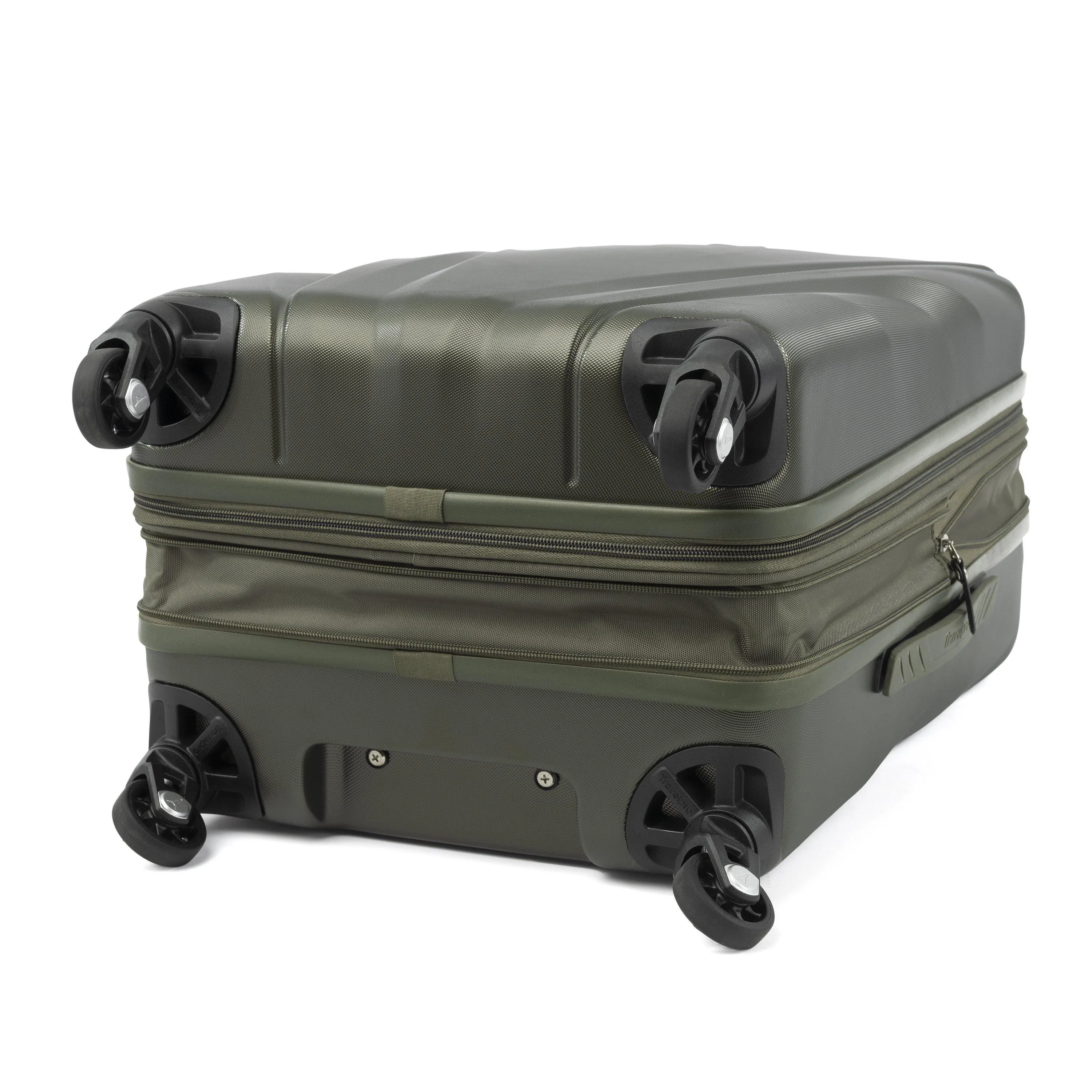 TravelPro Maxlite 5 21" Expandable 4-Wheel Carry-On Luggage