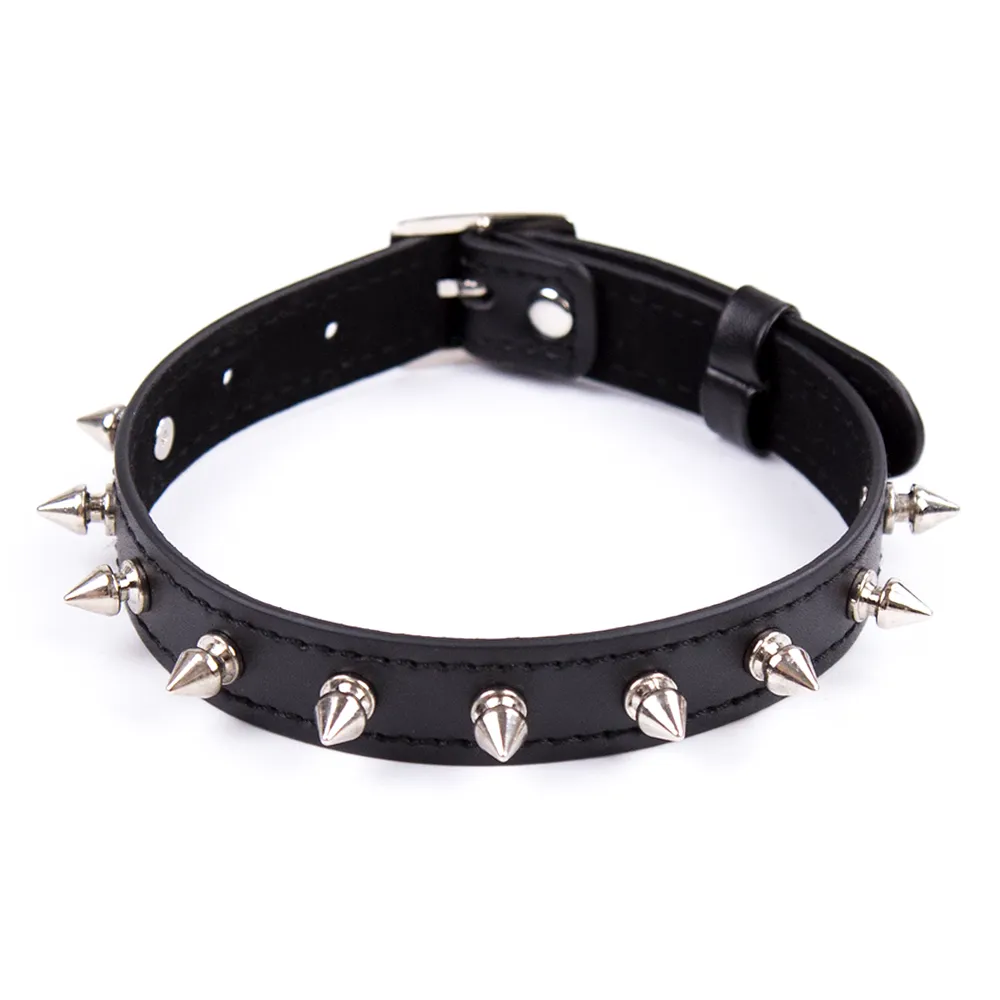 Yiwu Spiked Faux Leather Choker