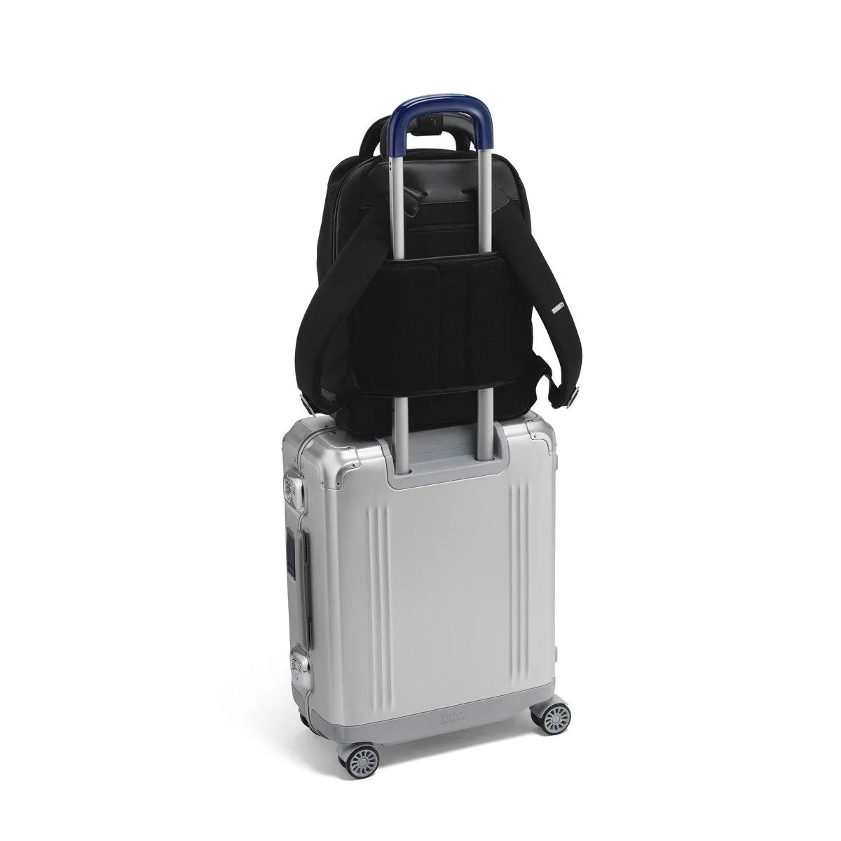 ZERO Halliburton The Journal Nylon Checkpoint Friendly Lightweight Backpack